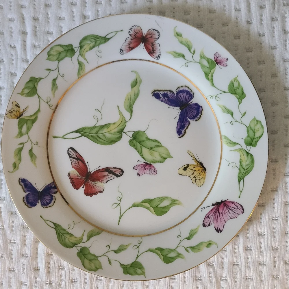 Godinger Vintage Butterfly Garden Salad/Snacks China Gold Trim Plates Set of 4